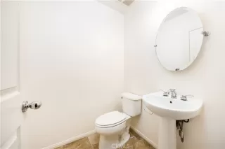 Photo #6: OC26036859 Listing 