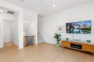 Photo #5: OC26037333 Listing 