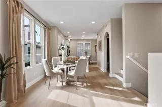 Photo #6: OC26037338 Listing