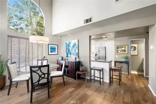 Photo #4: OC26037347 Listing 