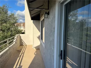 Photo #5: OC26037435 Listing