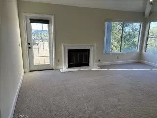 Photo #6: OC26037435 Listing