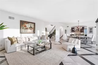 Photo #5: OC26037452 Listing 