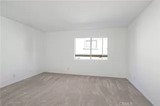 Photo #6: OC26037492 Listing 