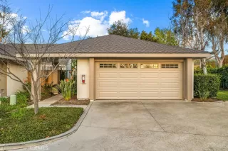 More Details about MLS # OC26037564 : 32126 VIA VIENTE 32