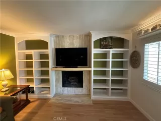 Photo #4: OC26037739 Listing