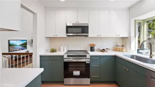 Photo #3: OC26037836 Listing 