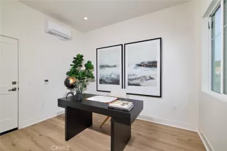 Photo #5: OC26037952 Listing