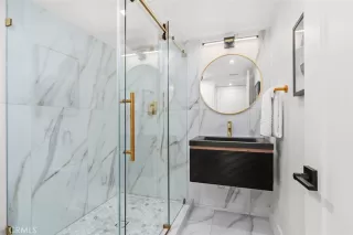 Photo #4: OC26037996 Listing 