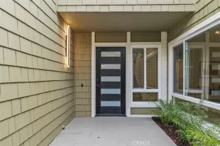 Photo #6: OC26037996 Listing 