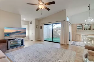 Photo #5: OC26038358 Listing