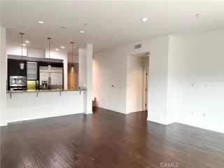 Photo #2: OC26038393 Listing 