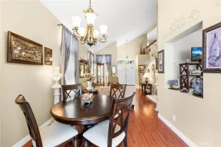 Photo #6: OC26038938 Listing