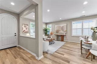 Photo #5: OC26039061 Listing