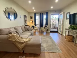 Photo #4: OC26039093 Listing 