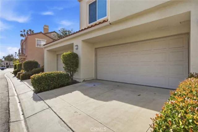 MLS: OC26040057 Condo For Sale