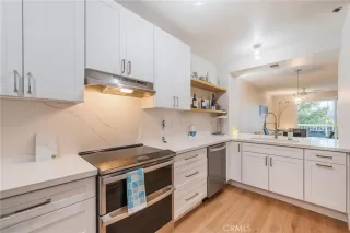 Photo #2: OC26040185 Listing