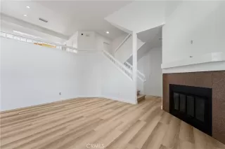 Photo #3: OC26040232 Listing 