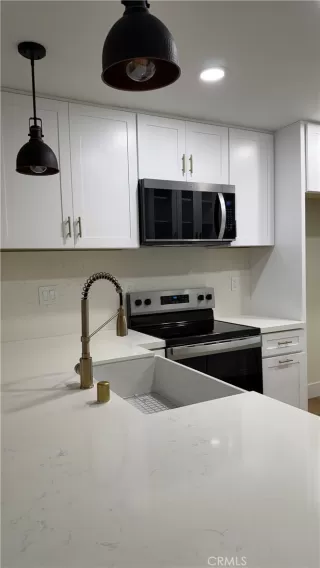 Photo #5: OC26040243 Listing 