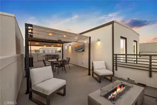 Photo #2: OC26040293 Listing 