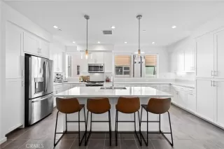 Photo #5: OC26040293 Listing 