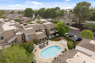 Photo #2: OC26040774 Listing 