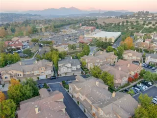 Photo #4: OC26040828 Listing