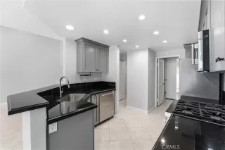 Photo #6: OC26041229 Listing