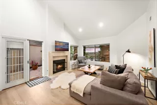 Photo #5: OC26041497 Listing 