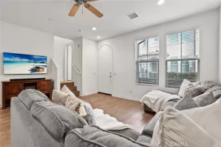 Photo #4: OC26041533 Listing