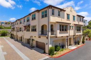 Photo #2: OC26042304 Listing 