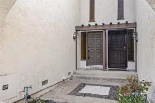 Photo #3: OC26042362 Listing 