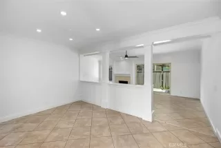 Photo #5: OC26042362 Listing 