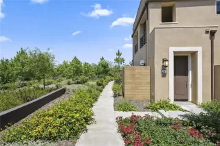 Photo #2: OC26042371 Listing 