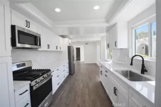 Photo #5: OC26042704 Listing 