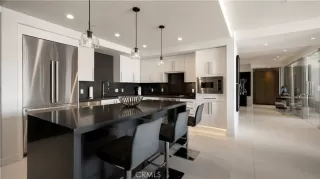 Photo #3: OC26042716 Listing 