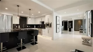 Photo #6: OC26042716 Listing 