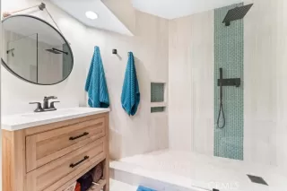 Photo #5: OC26042728 Listing