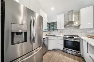 Photo #6: OC26042863 Listing