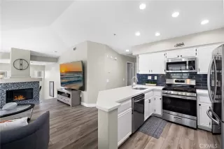 Photo #2: OC26044021 Listing 