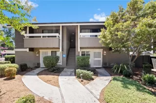 Photo #5: OC26044605 Listing