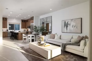 Photo #6: OC26044781 Listing