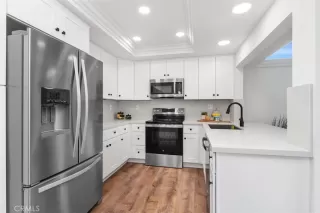 Photo #6: OC26045122 Listing 