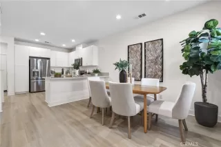 Photo #4: OC26045322 Listing 