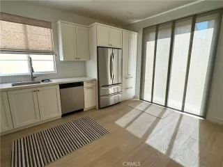 Photo #4: OC26045557 Listing 