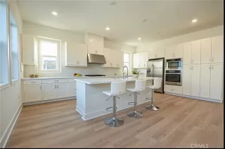 Photo #2: OC26045571 Listing 