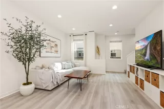 Photo #6: OC26045613 Listing 