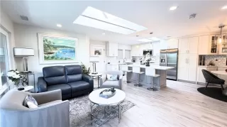 Photo #2: OC26045623 Listing 