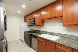 Photo #4: OC26045766 Listing 