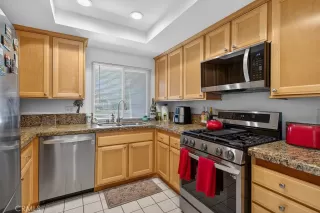 Photo #6: OC26046207 Listing